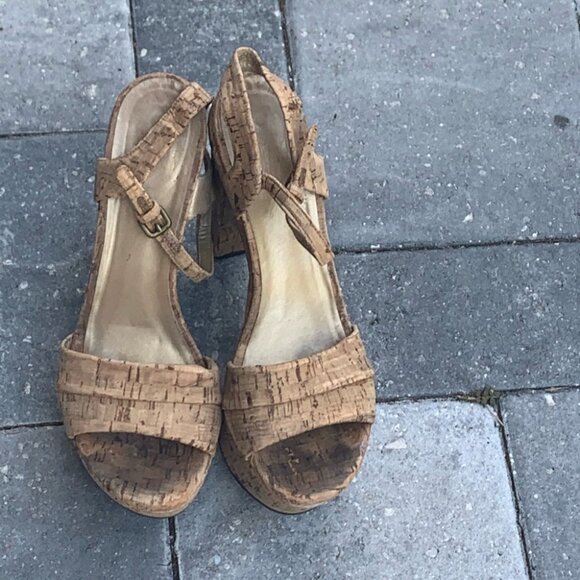 Stuart Weitzman cork wedge heels - Picture 2 of 6